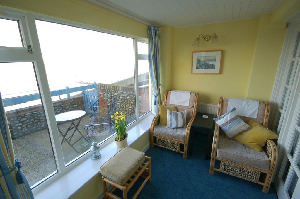 Sea View 3 Promenade Villa Sheringham Bagian luar foto